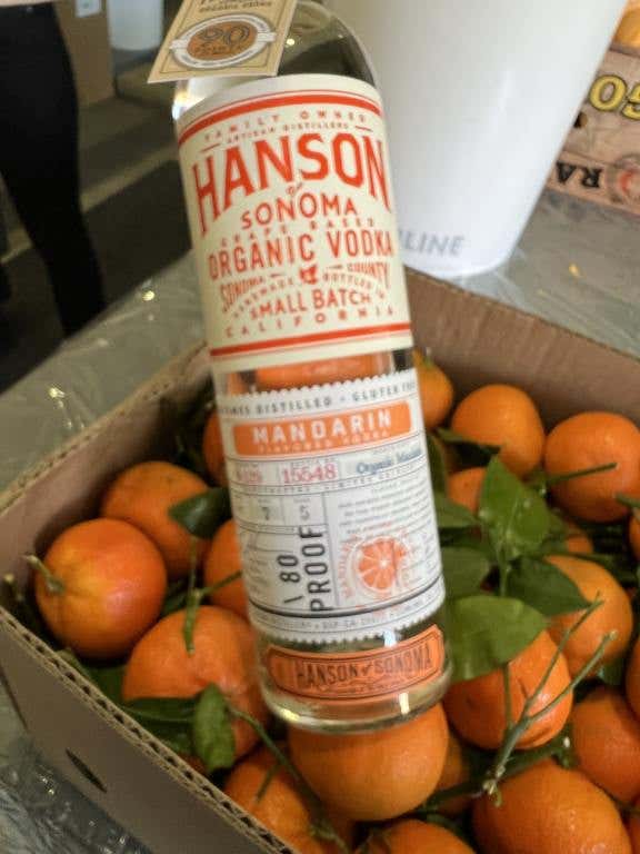 Hanson-of-Sonoma-Organic-Mandarin-Vodka-scaled.jpg